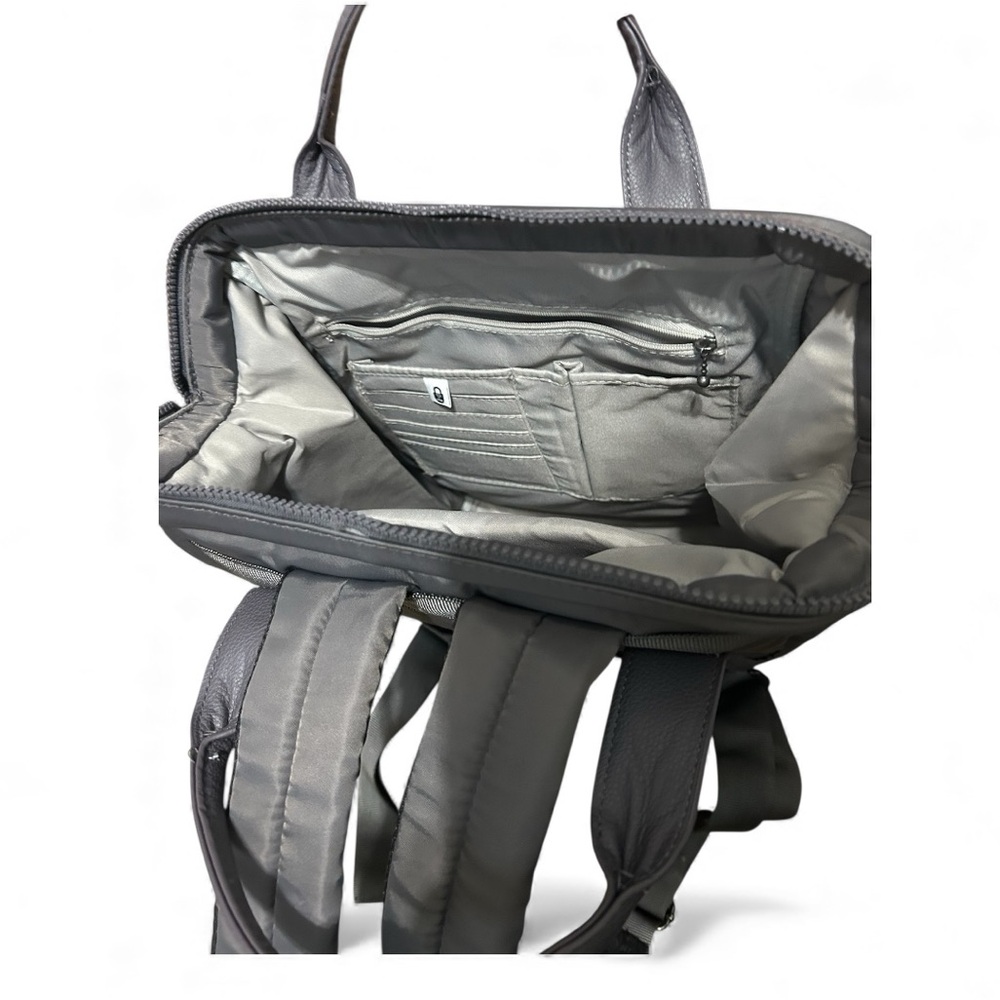 Baggallini Soho Travel Laptop Backpack Charcoal Gray with Luggage Sleeve NWT - Picture 3 of 5